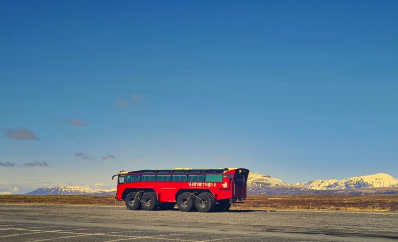 iceland-by-travellinglv-102 iceland-by-travellinglv-102